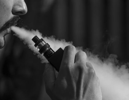 Danger in the vapor? ECMO for adolescents with status asthmaticus after vaping